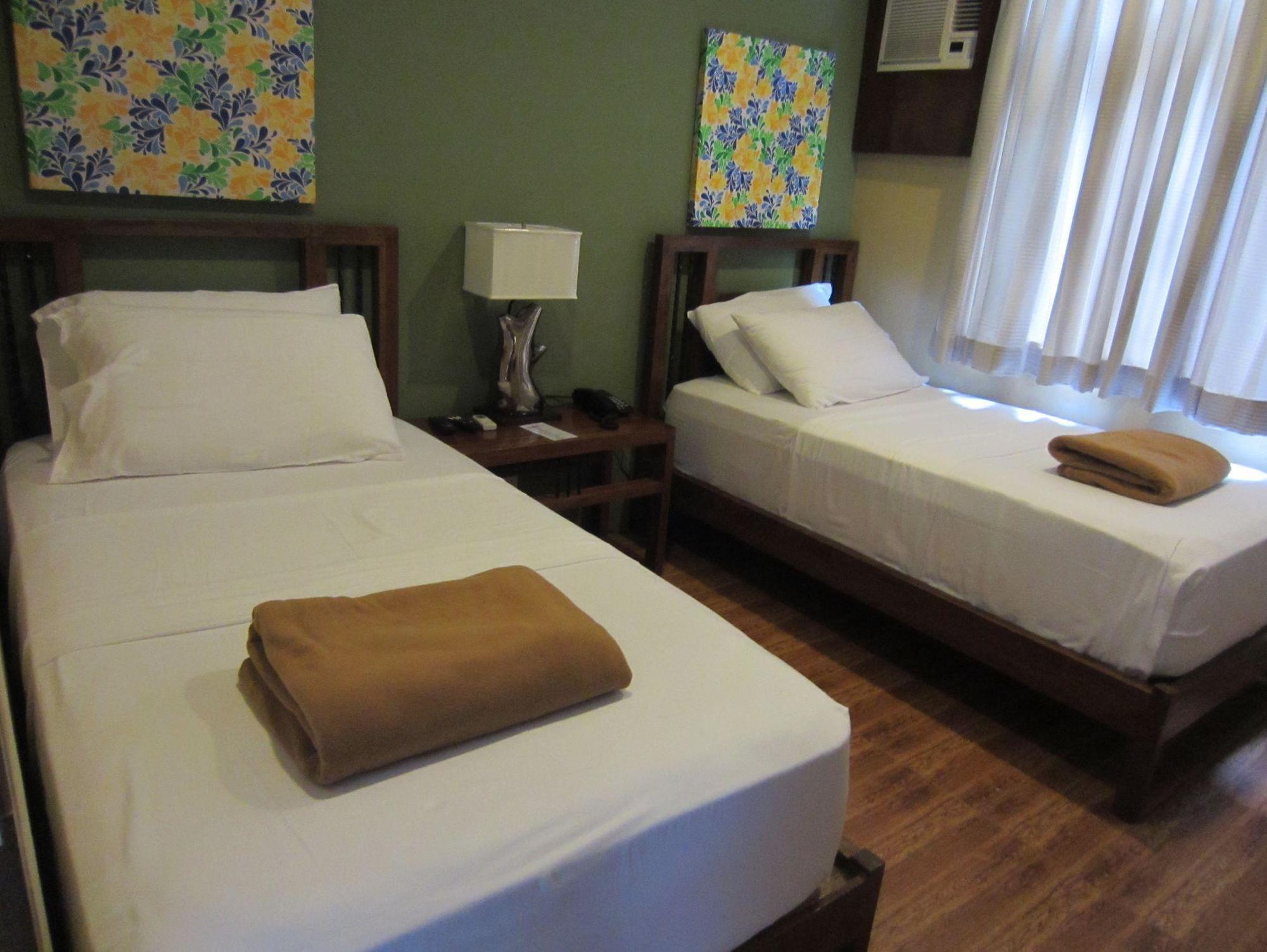 Purple Tree Bed & Breakfast Paranaque City Extérieur photo