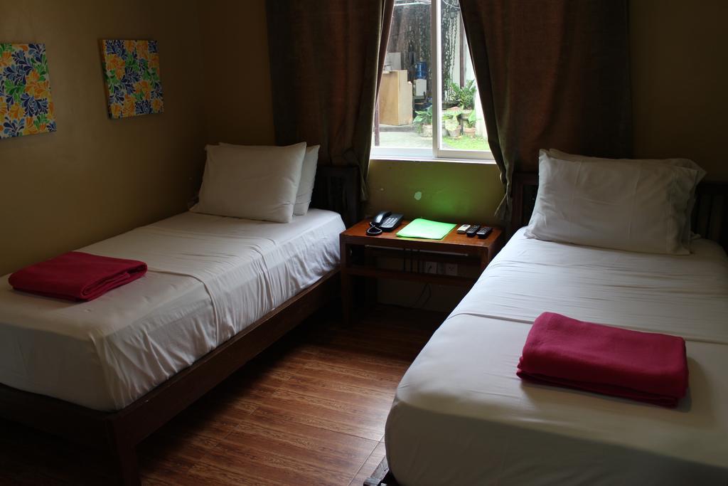 Purple Tree Bed & Breakfast Paranaque City Extérieur photo